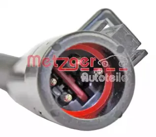 metzger-0893537